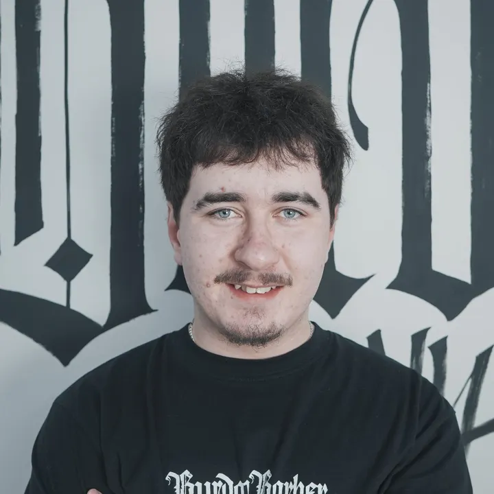 Kacper, Barber